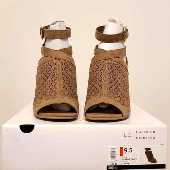 Open Toe Heels - Picture 4 of 9